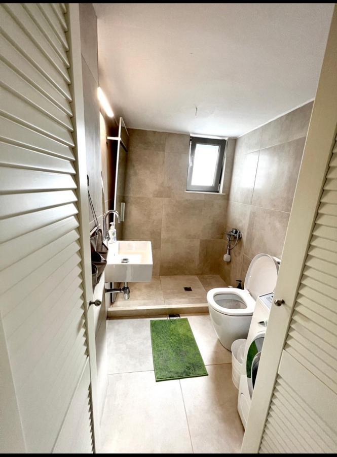 Nikaia Metro House Daire Pire Dış mekan fotoğraf