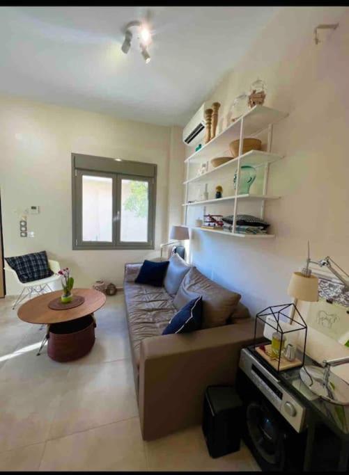 Nikaia Metro House Daire Pire Dış mekan fotoğraf